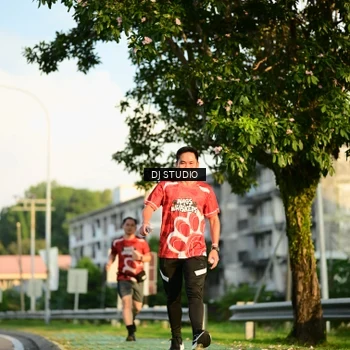 Runner Photo 8040440