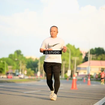 Runner Photo 8040460