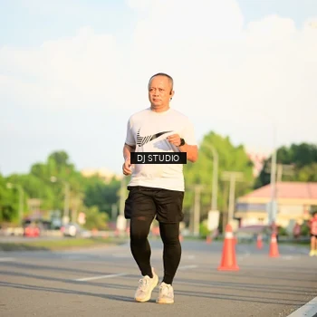Runner Photo 8040465