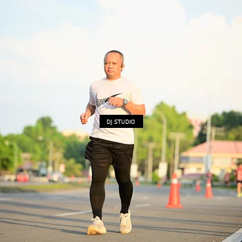 Runner Photo 8040474