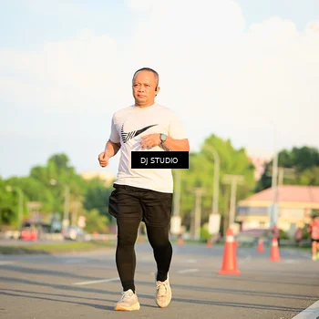 Runner Photo 8040476