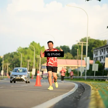 Runner Photo 8040498