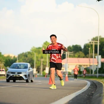 Runner Photo 8040506