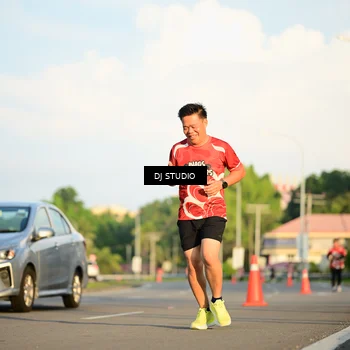 Runner Photo 8040516