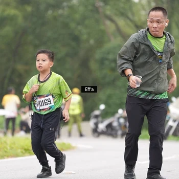 Runner Photo 8040518