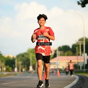 Runner Photo 8040578
