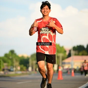 Runner Photo 8040580
