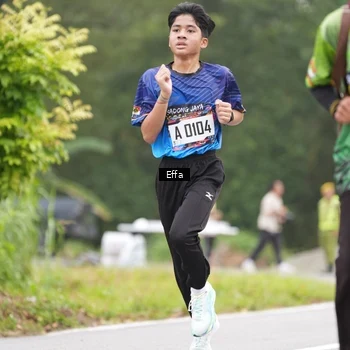 Runner Photo 8040583