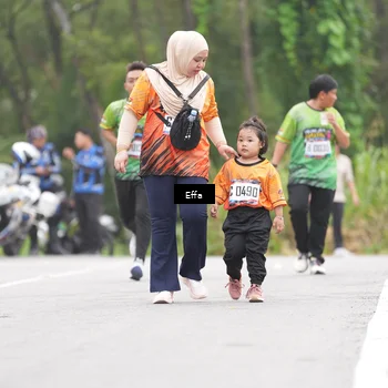 Runner Photo 8040599