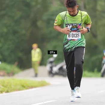 Runner Photo 8040601