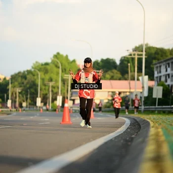 Runner Photo 8040605