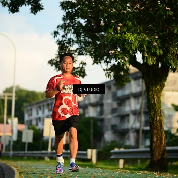 Runner Photo 8040675