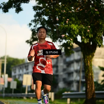 Runner Photo 8040702