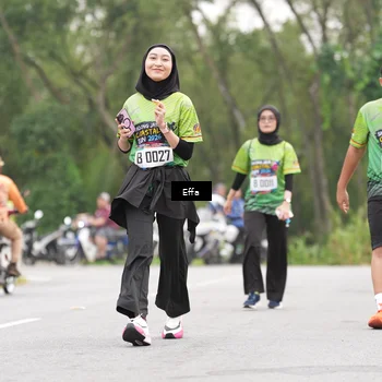 Runner Photo 8040703