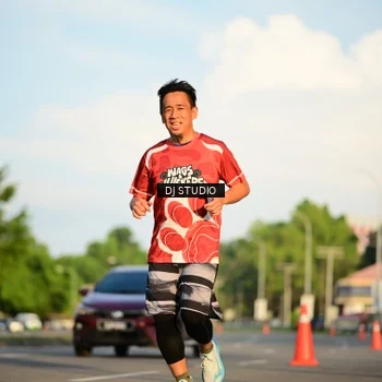 Runner Photo 8040716