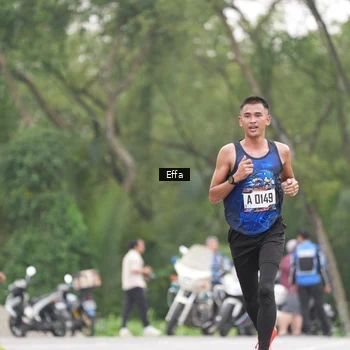 Runner Photo 8040759