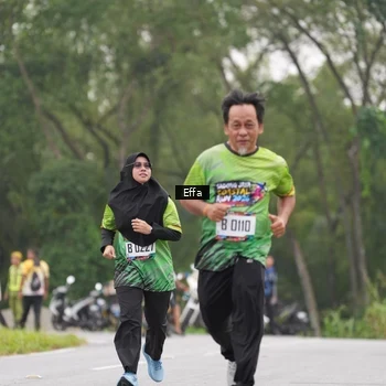Runner Photo 8040905