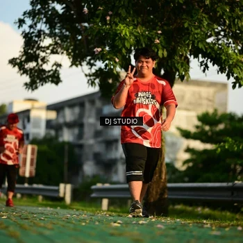 Runner Photo 8040914