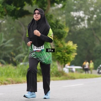 Runner Photo 8040915