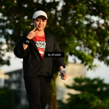 Runner Photo 8040993