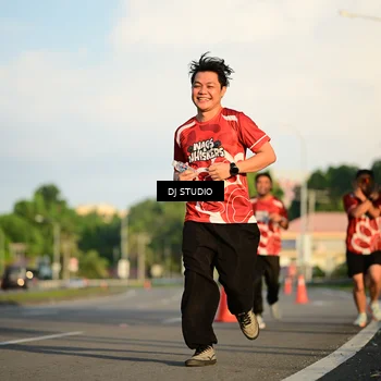Runner Photo 8041035