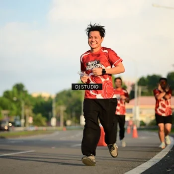 Runner Photo 8041038
