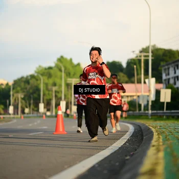 Runner Photo 8041041