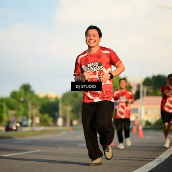 Runner Photo 8041044