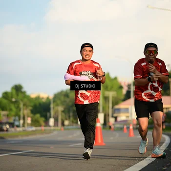 Runner Photo 8041055