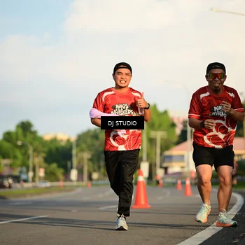 Runner Photo 8041057