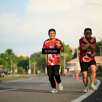 Runner Photo 8041058