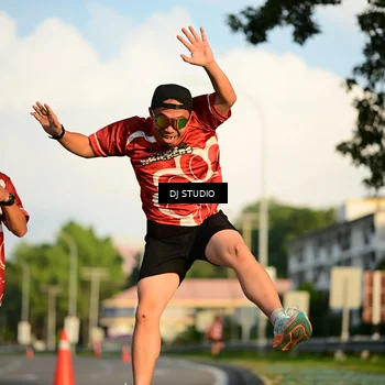 Runner Photo 8041073