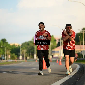 Runner Photo 8041075