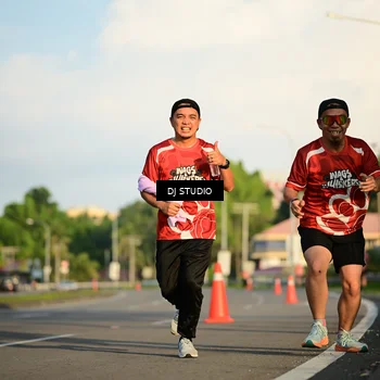 Runner Photo 8041085