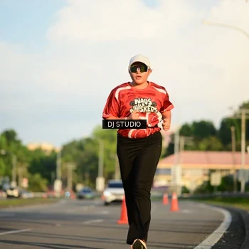 Runner Photo 8041134