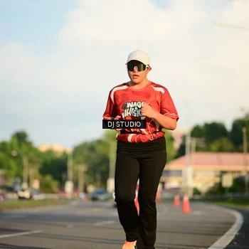 Runner Photo 8041138