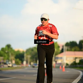 Runner Photo 8041151