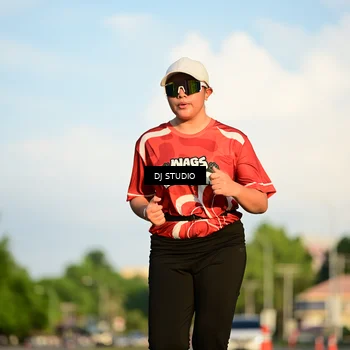 Runner Photo 8041154