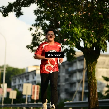 Runner Photo 8041259