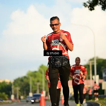 Runner Photo 8041275