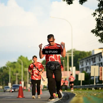 Runner Photo 8041280