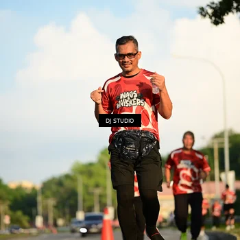 Runner Photo 8041288