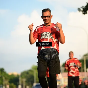 Runner Photo 8041290