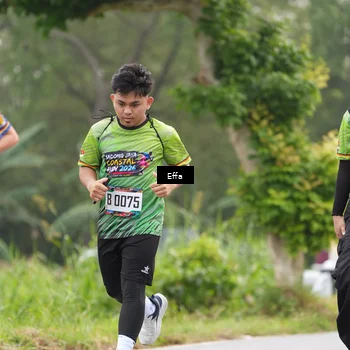 Runner Photo 8041297