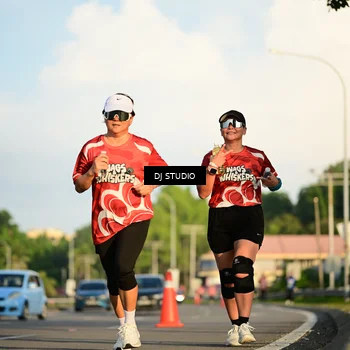 Runner Photo 8041355