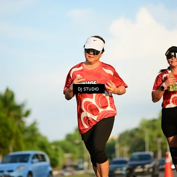 Runner Photo 8041366