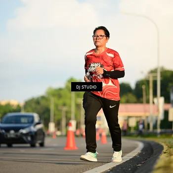 Runner Photo 8041399