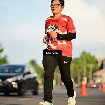 Runner Photo 8041417