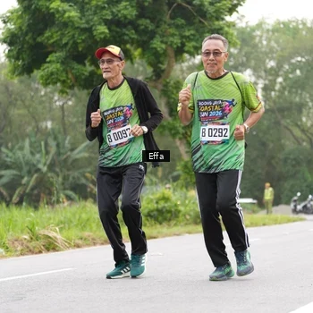 Runner Photo 8041546