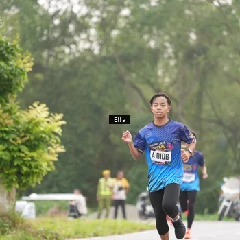 Runner Photo 8041577
